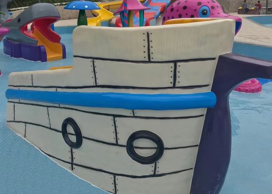 Водные горки корабля игровой площадки TUV для курорта задворк